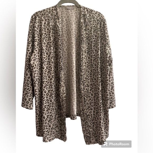 Chicos travelers cardigan animal print cheetah brown tan see measurements ruffle - Picture 1 of 6